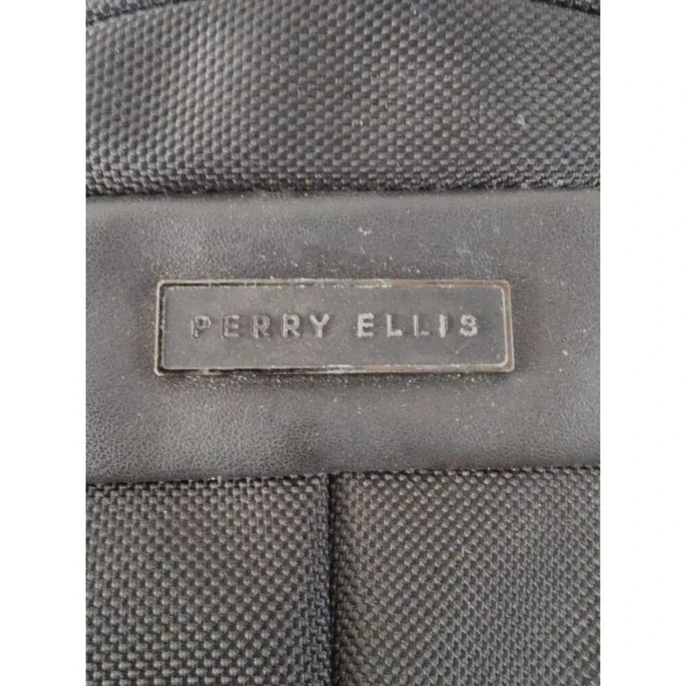 Men's Perry Ellis M 140 Black Laptop Tablet Travel Backpack